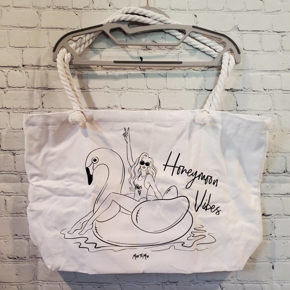 NEW Miss to Mrs Honeymoon Vibes White Beach Tote Bridal Wedding Shoulder Bag - Picture 1 of 12